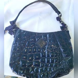 Simply Vera Wang classic, lovely purse in great condition.